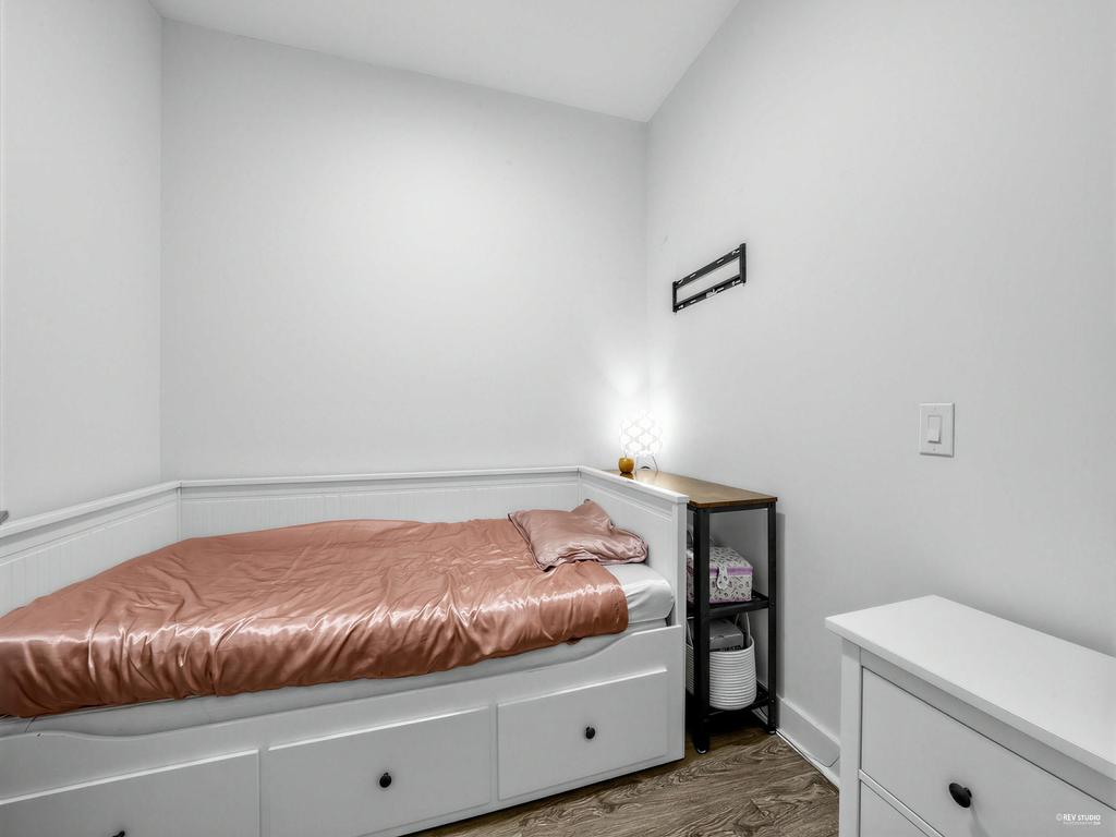 Listing Image for R3100203