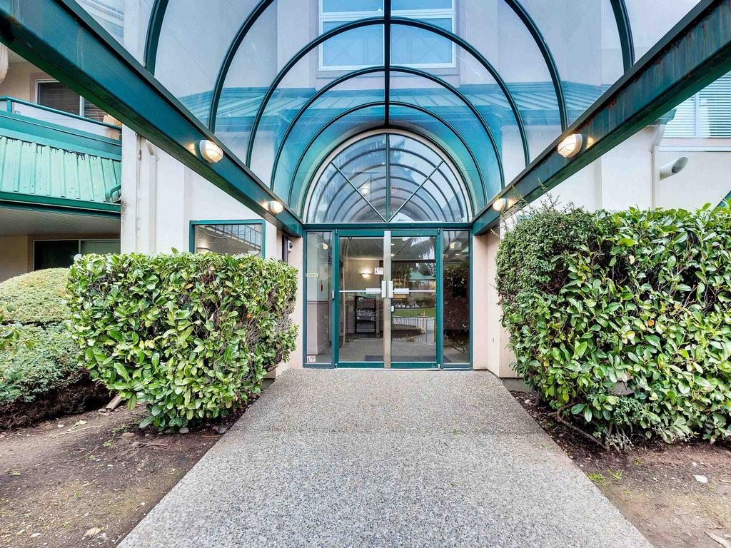 Listing Image for R3100204