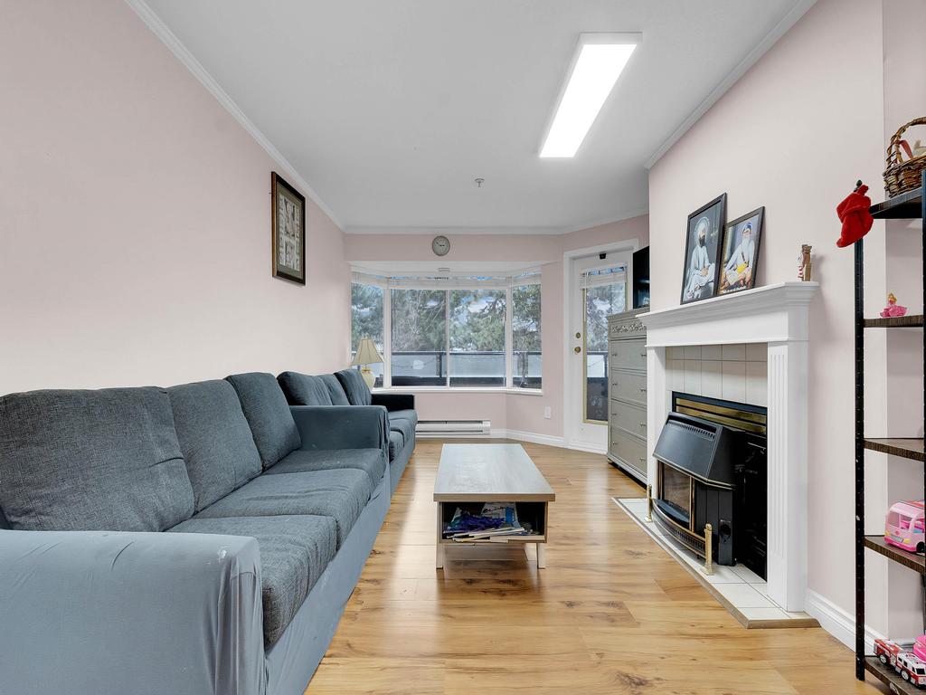 Listing Image for R3100204