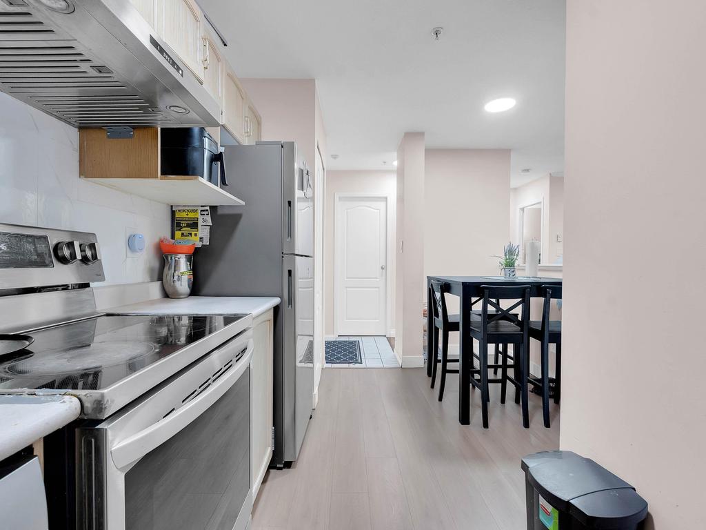 Listing Image for R3100204