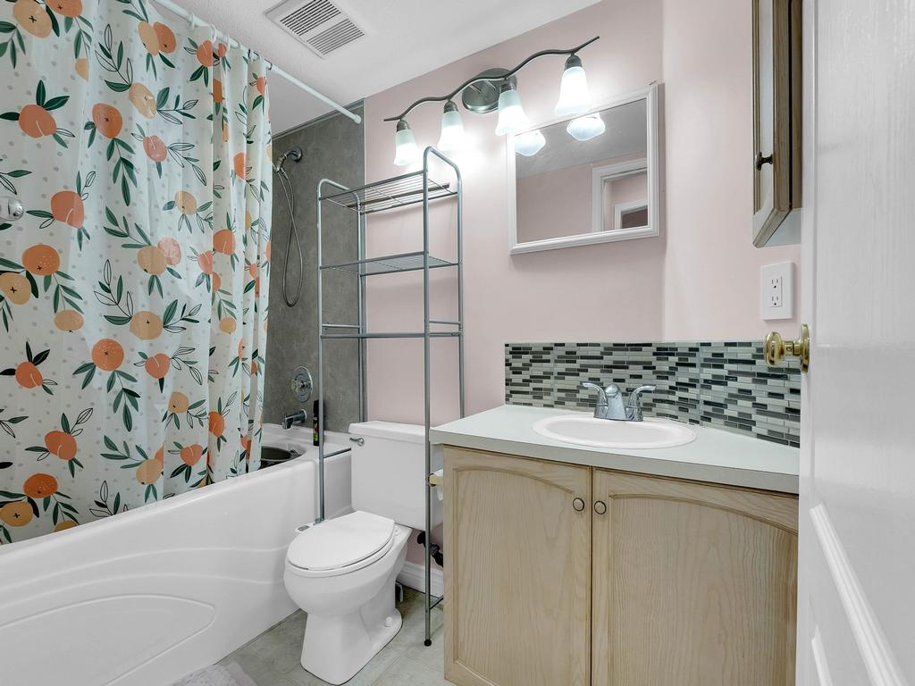 Listing Image for R3100204