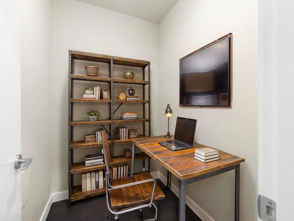 Listing Image for R3100211