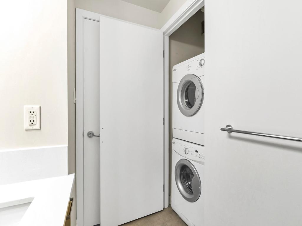 Listing Image for R3100211