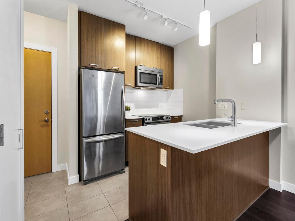 Listing Image for R3100211