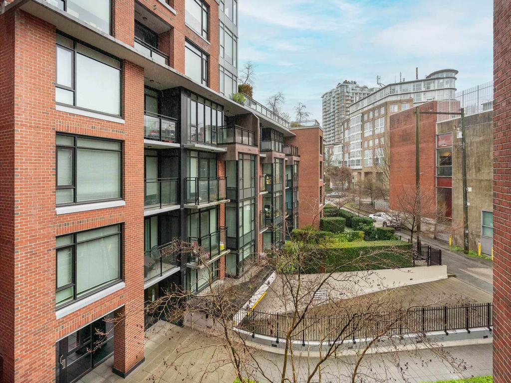 Listing Image for R3100211