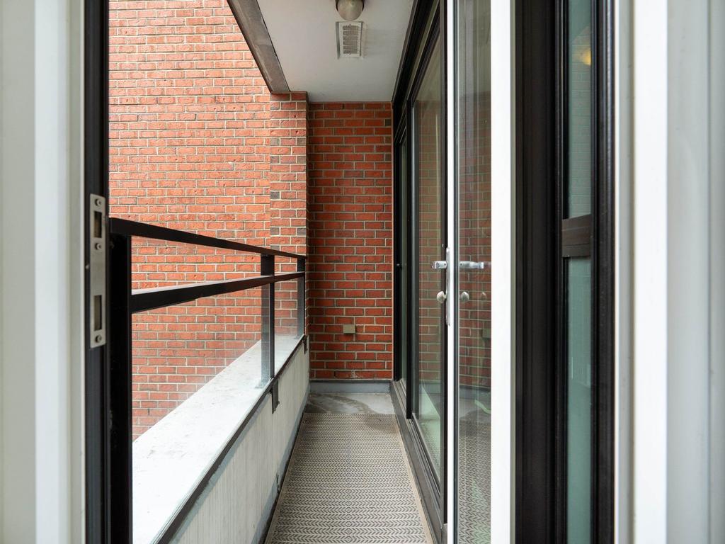 Listing Image for R3100211