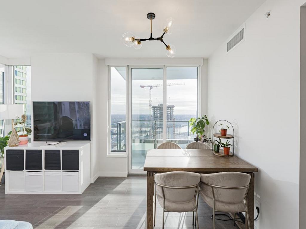 Listing Image for R3100223