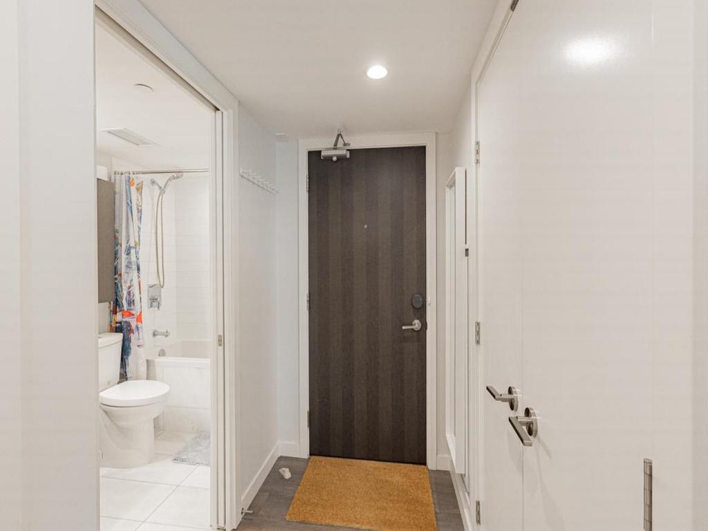 Listing Image for R3100223