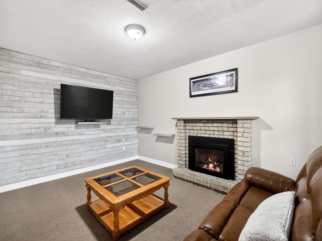 Listing Image for R3100230