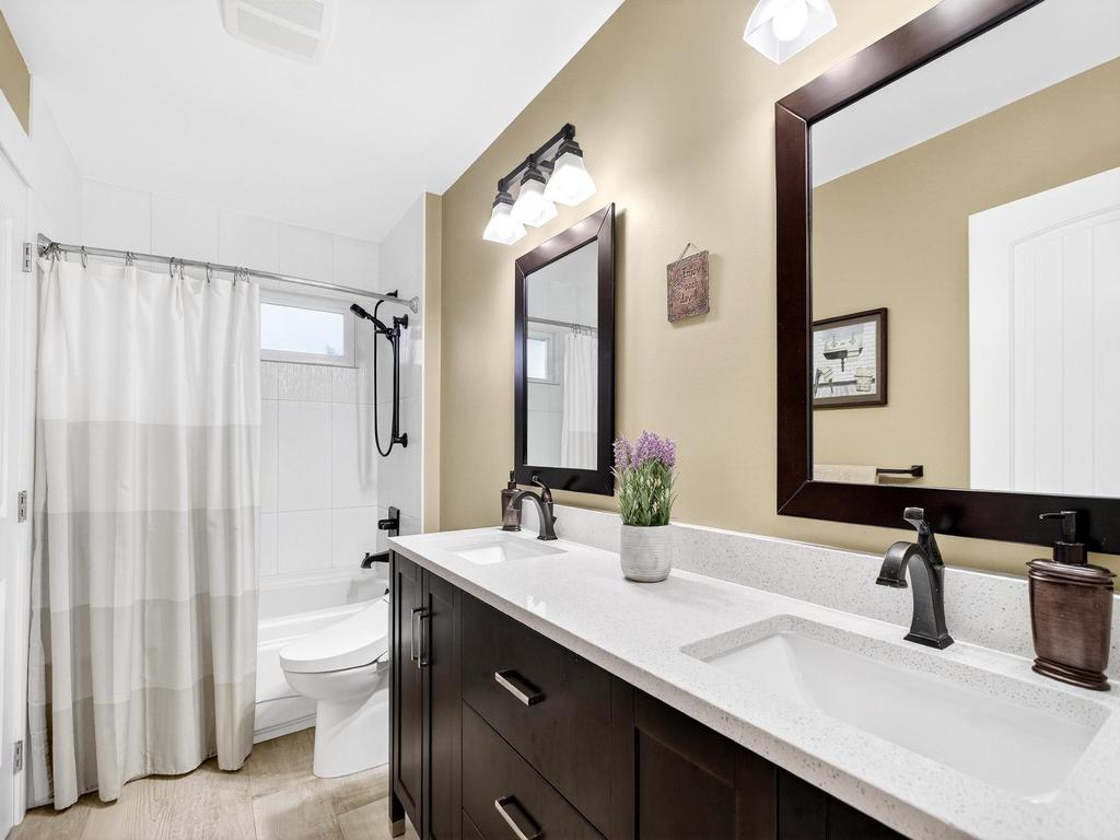 Listing Image for R3100230