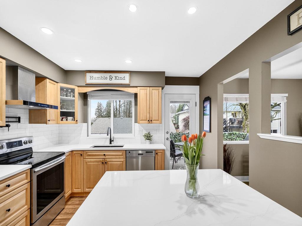 Listing Image for R3100230