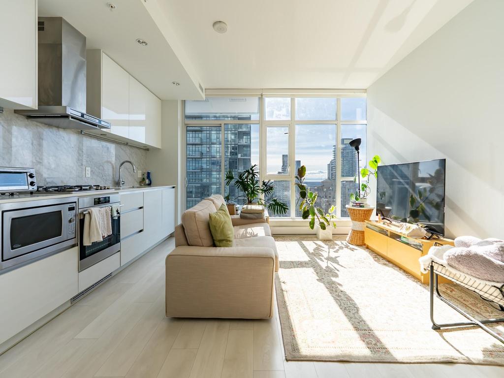 Listing Image for R3100232