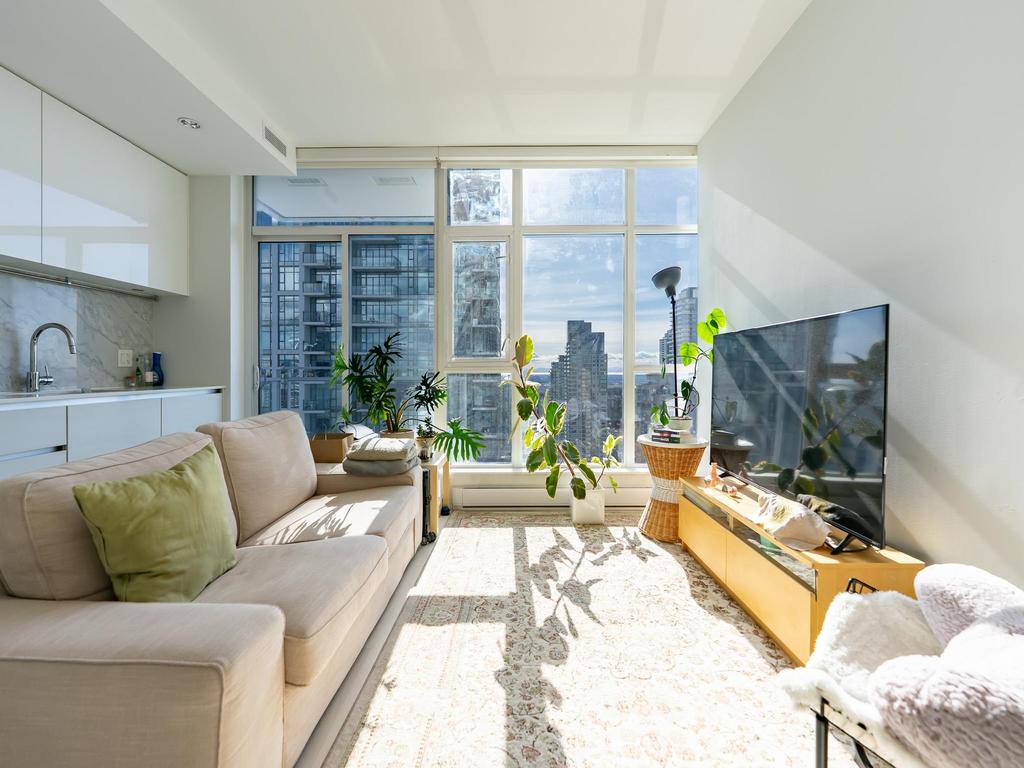 Listing Image for R3100232