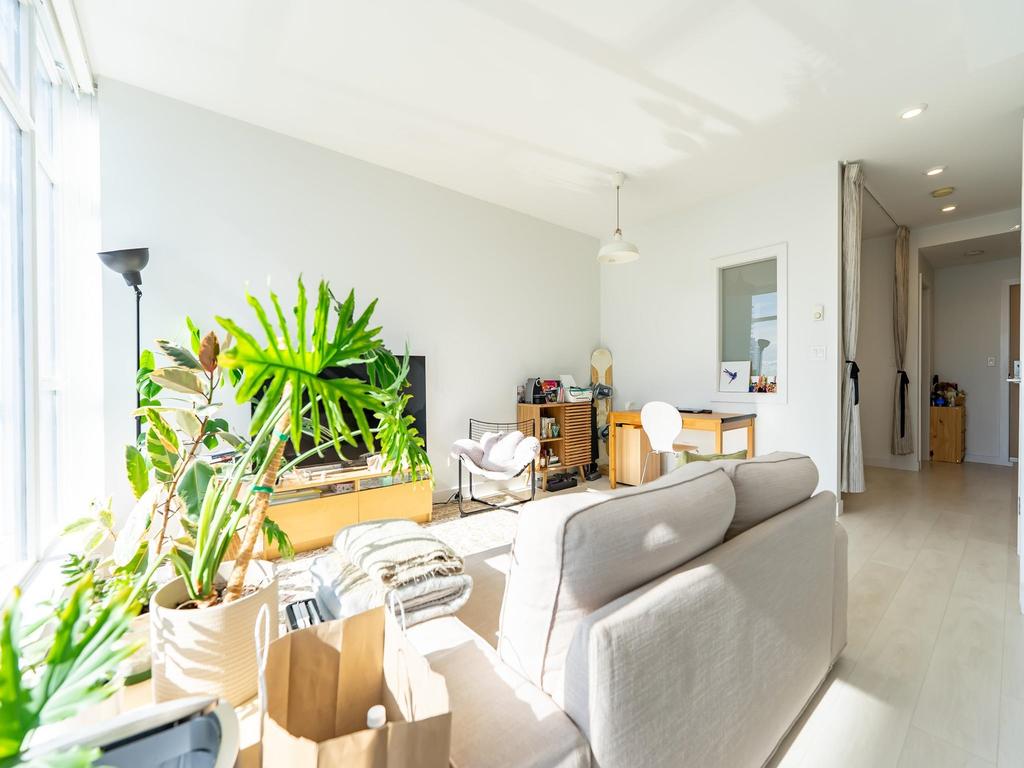 Listing Image for R3100232