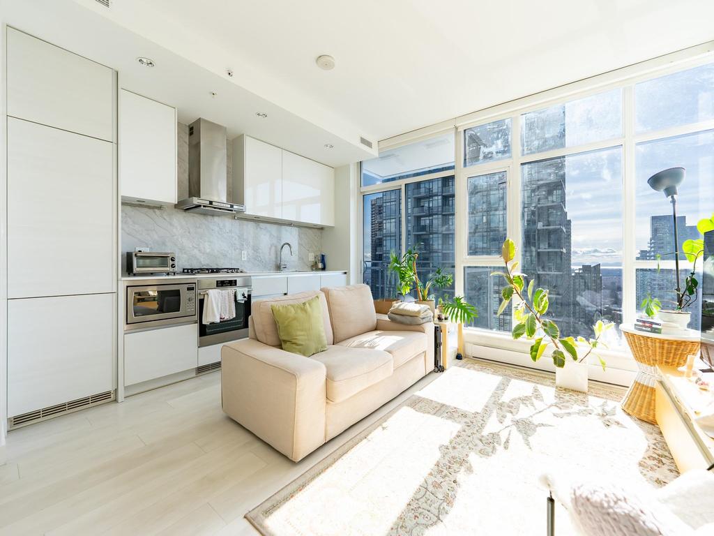 Listing Image for R3100232