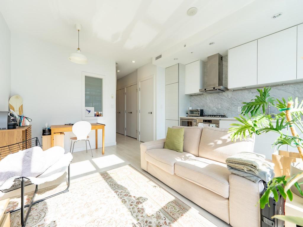 Listing Image for R3100232