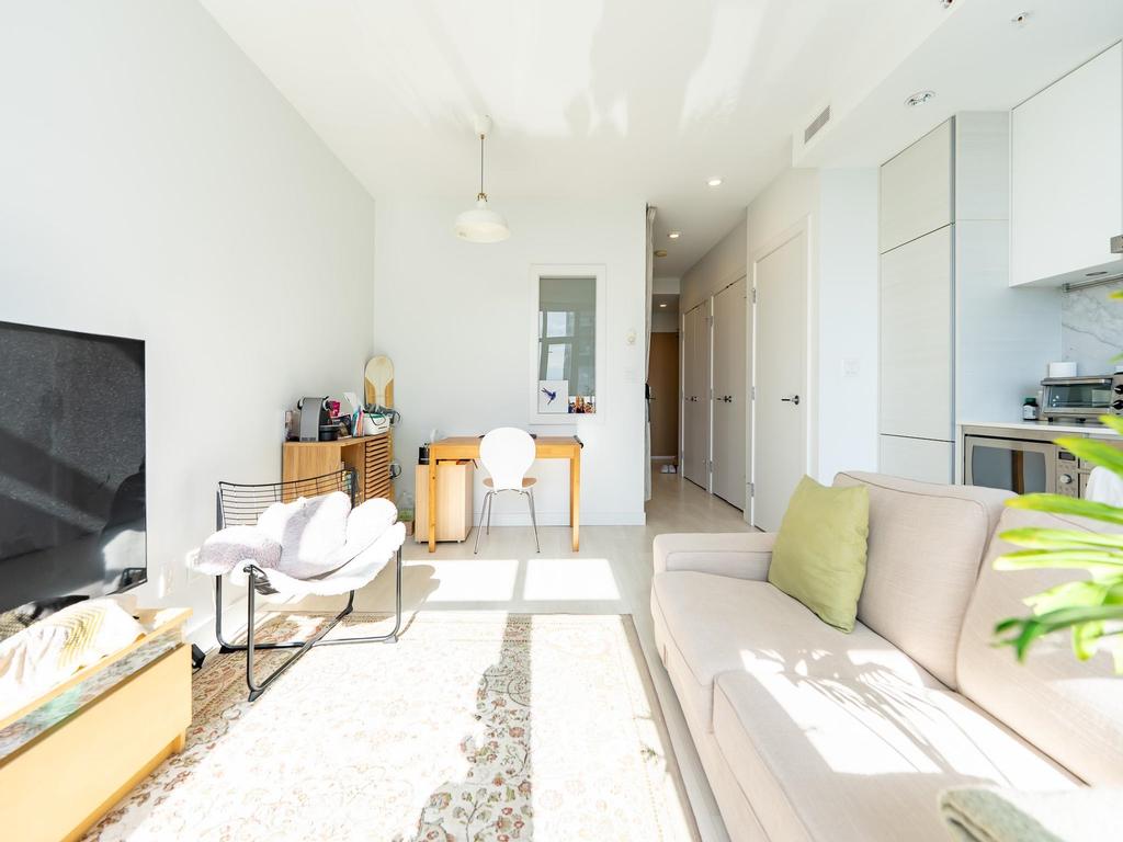 Listing Image for R3100232