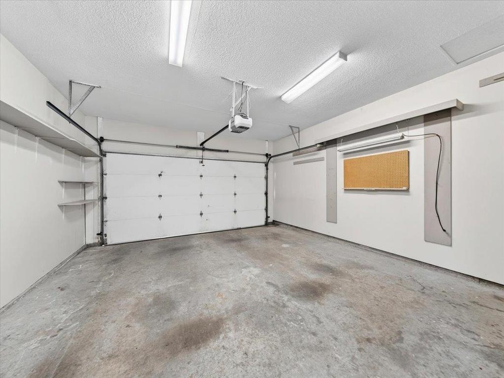 Listing Image for R3100234