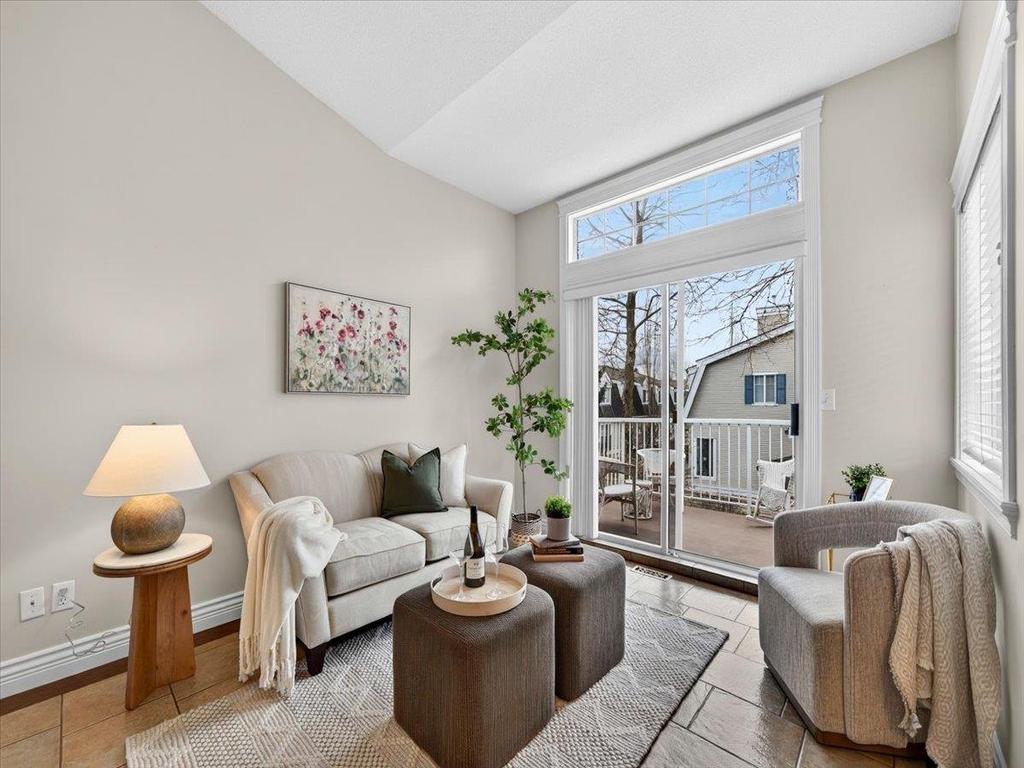 Listing Image for R3100234