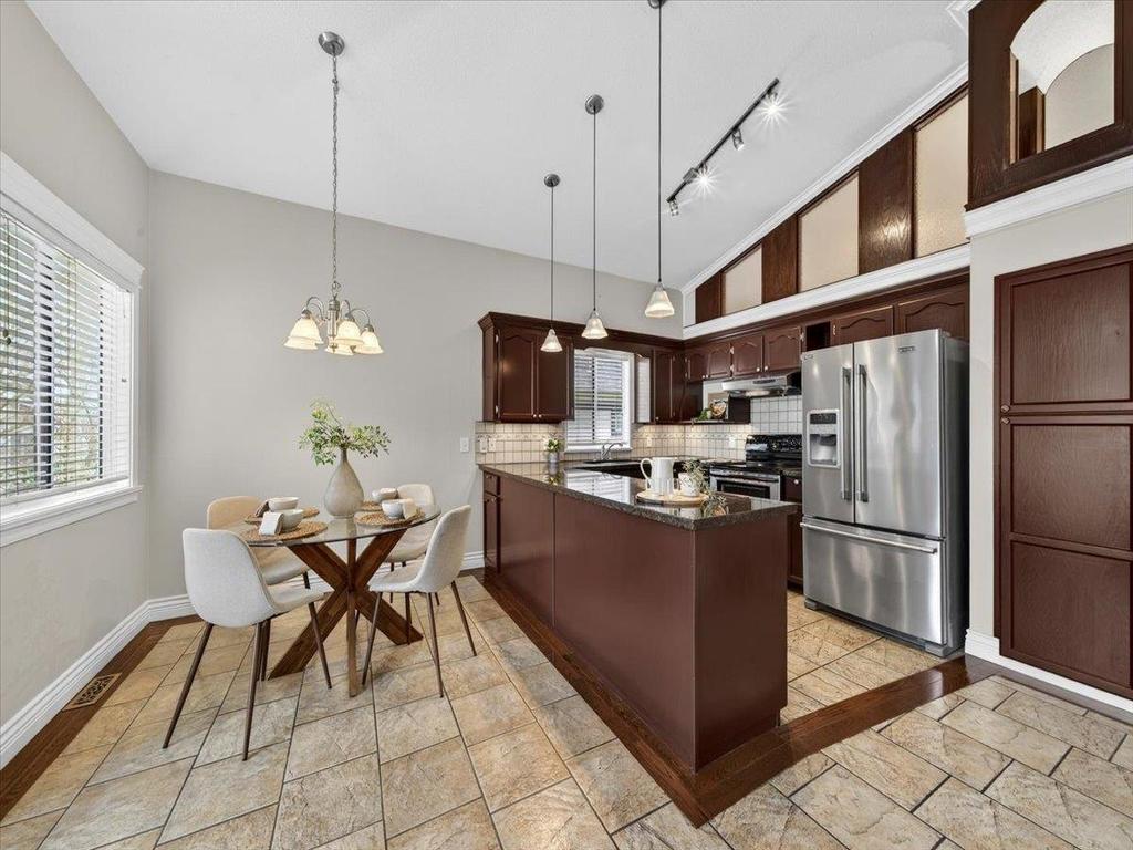 Listing Image for R3100234