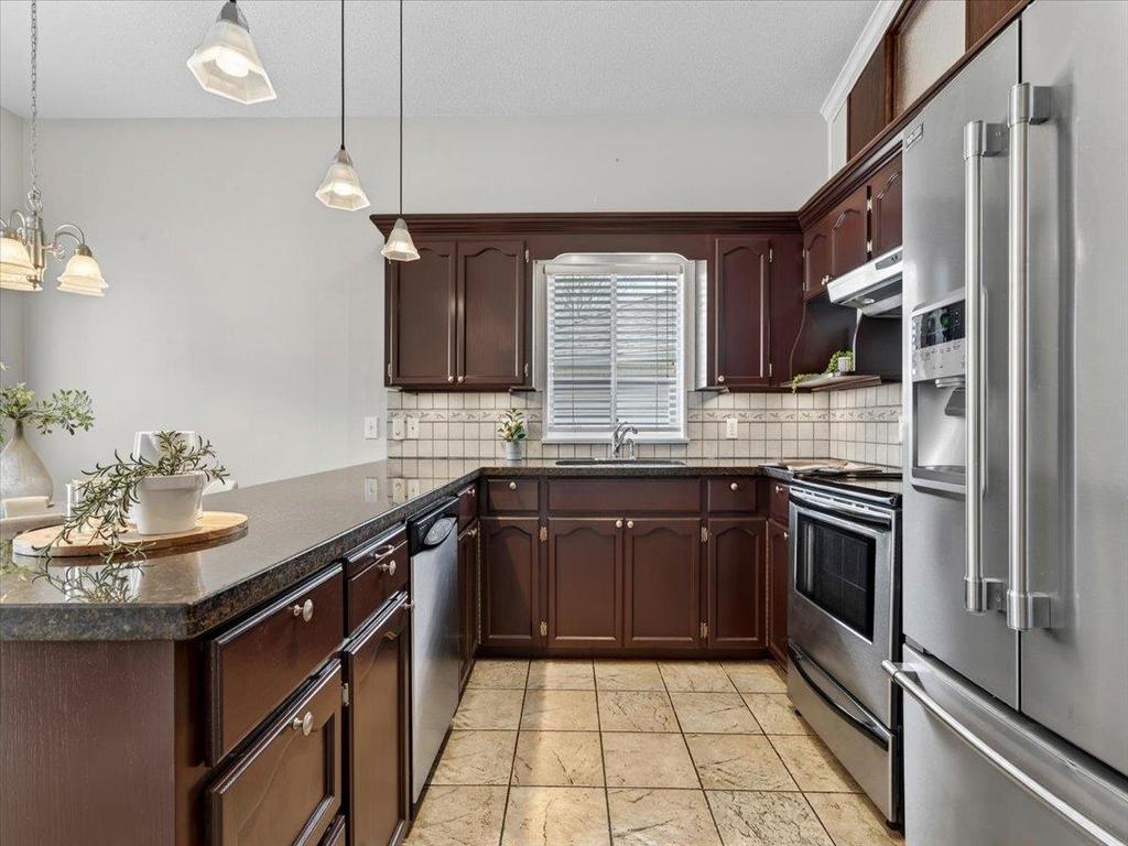 Listing Image for R3100234