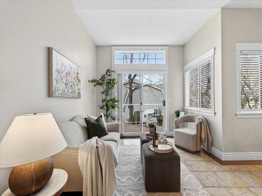 Listing Image for R3100234