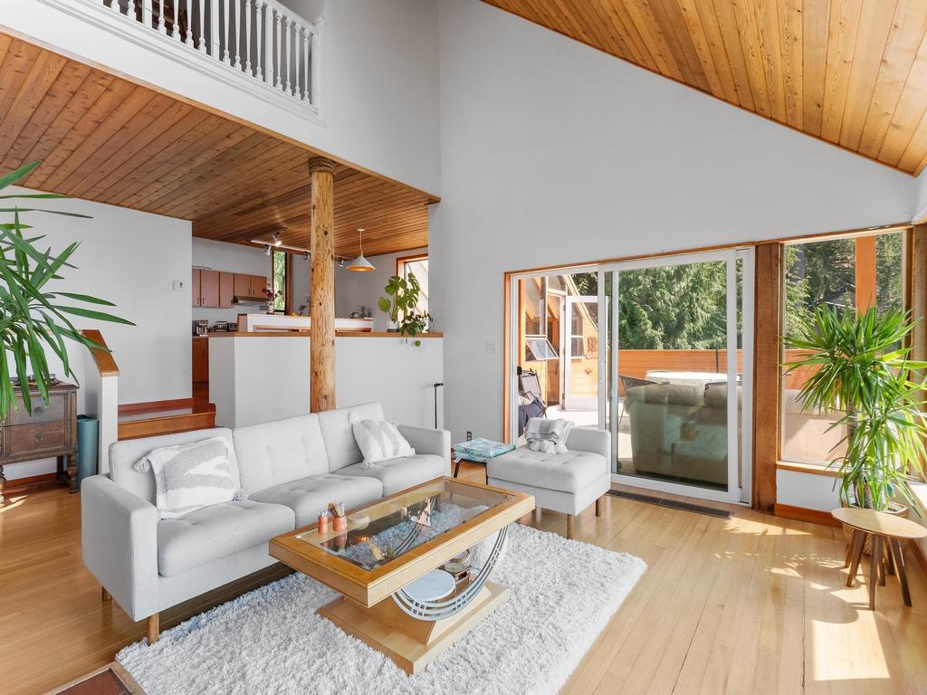 Listing Image for R3100241