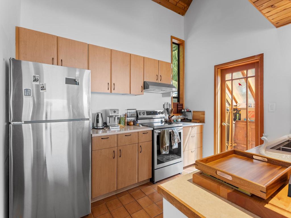 Listing Image for R3100241