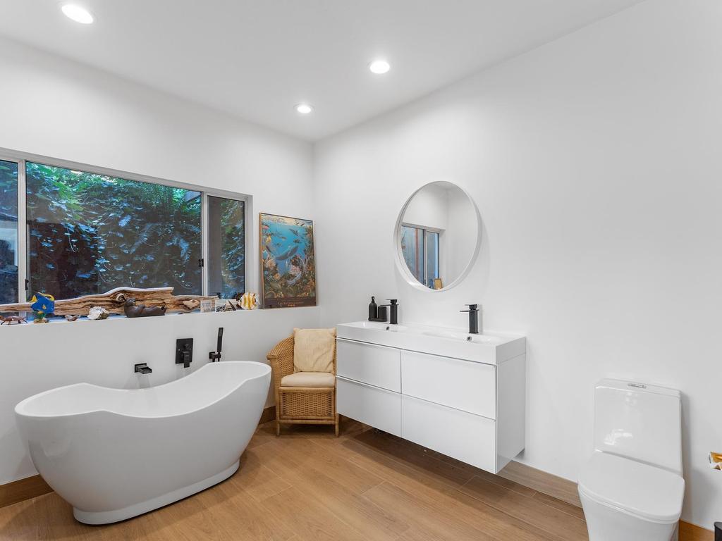 Listing Image for R3100241