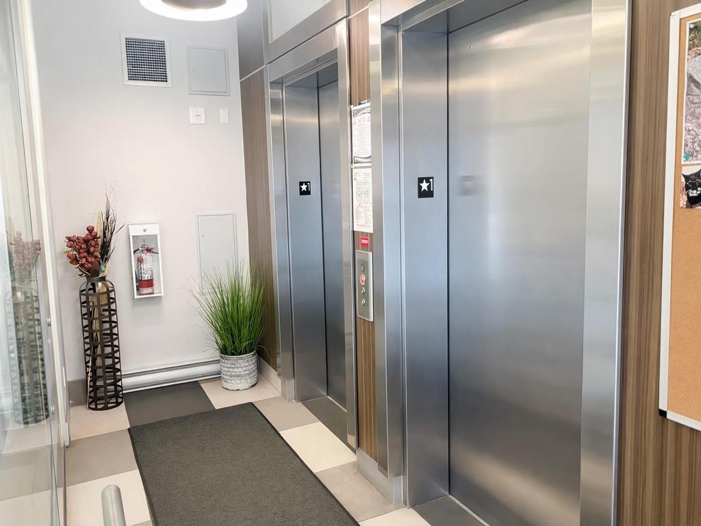 Listing Image for R3100245