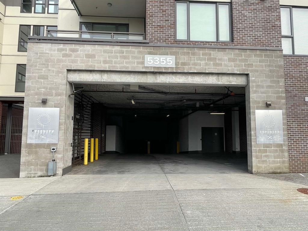 Listing Image for R3100245