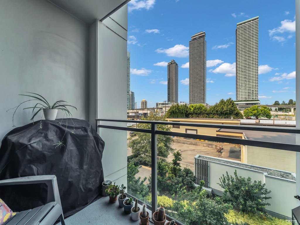 Listing Image for R3100251