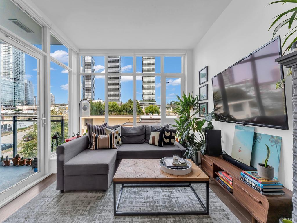 Listing Image for R3100251