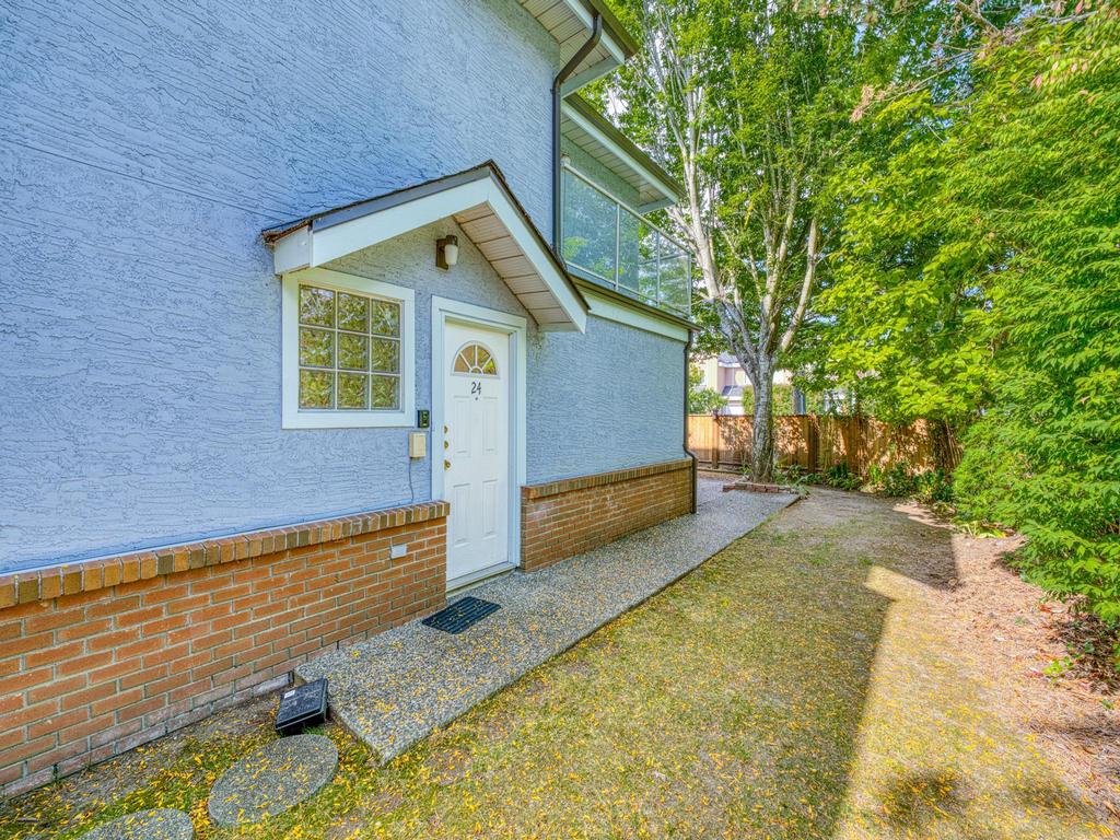 Listing Image for R3100282