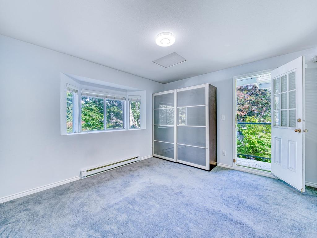 Listing Image for R3100282