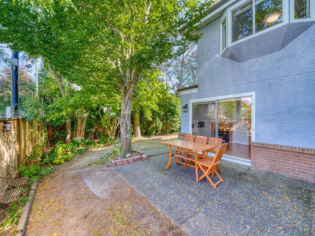 Listing Image for R3100282