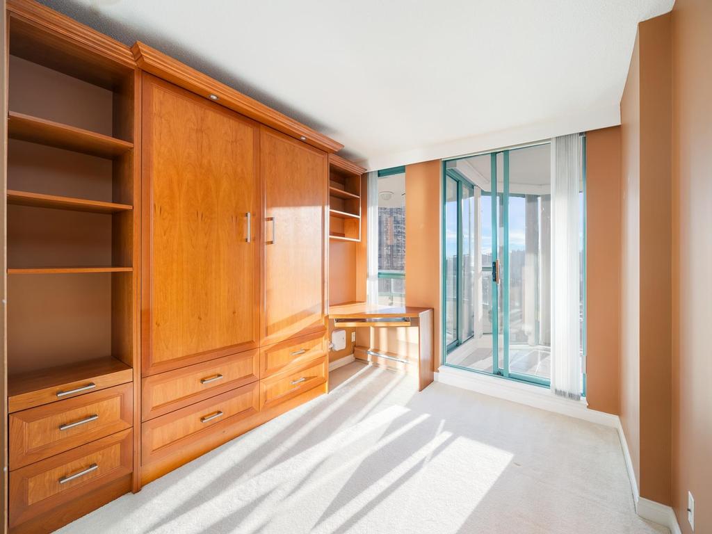 Listing Image for R3100284