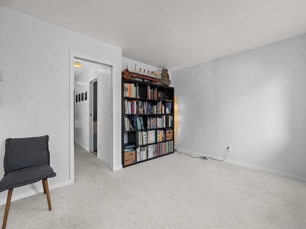 Listing Image for R3100293