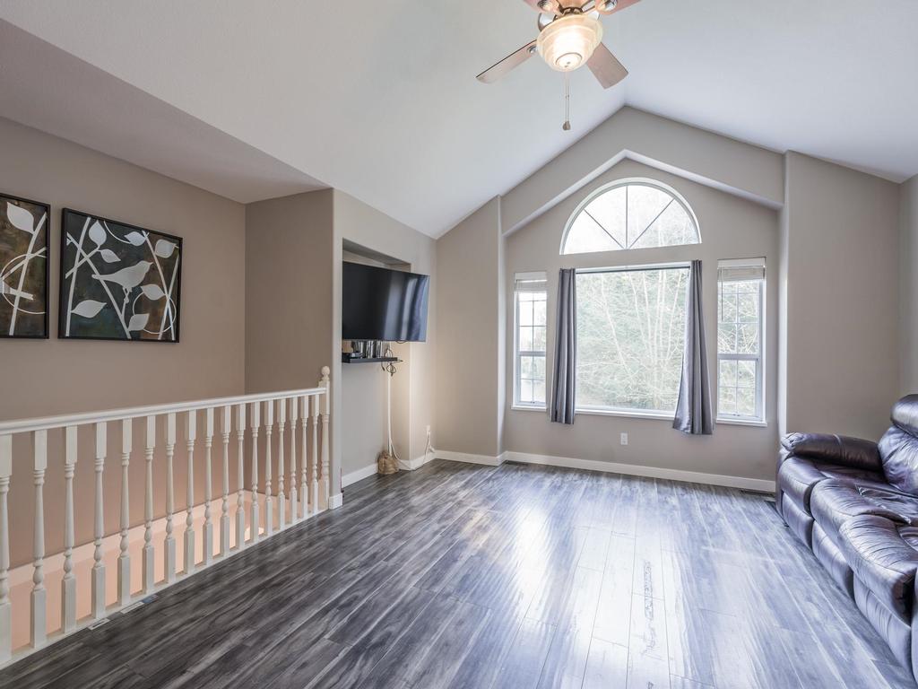 Listing Image for R3100297