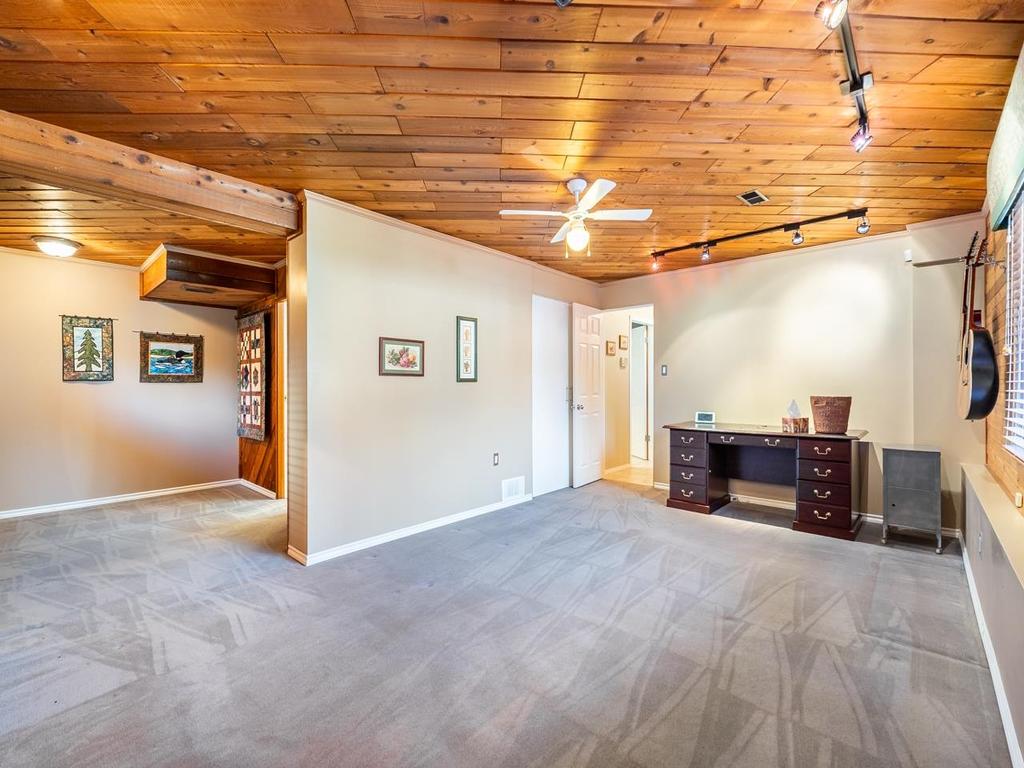 Listing Image for R3100299