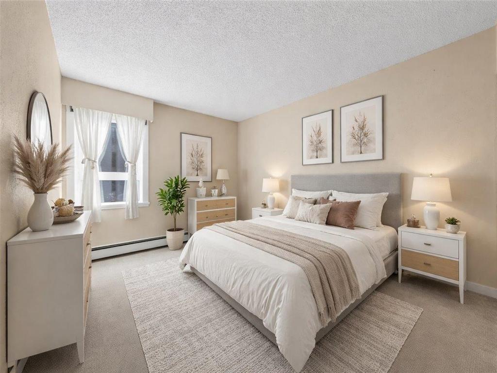 Listing Image for R3100302