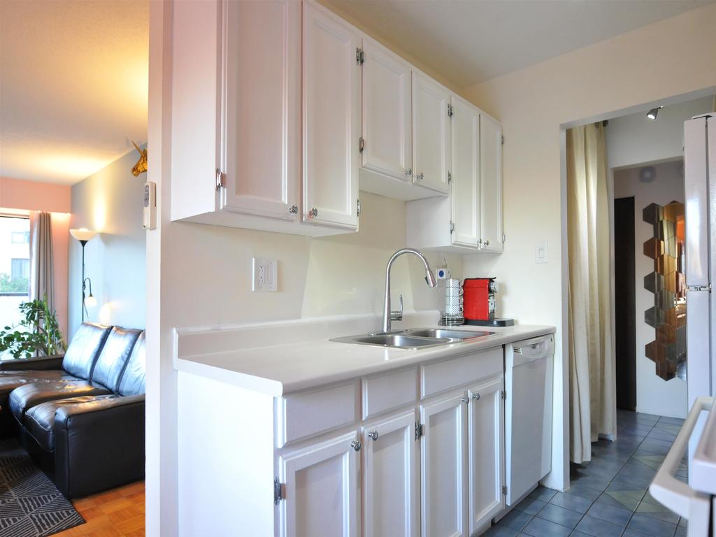 Listing Image for R3100309