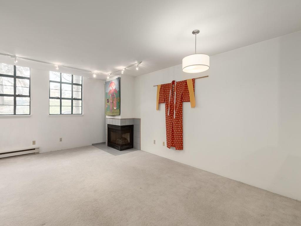 Listing Image for R3100313