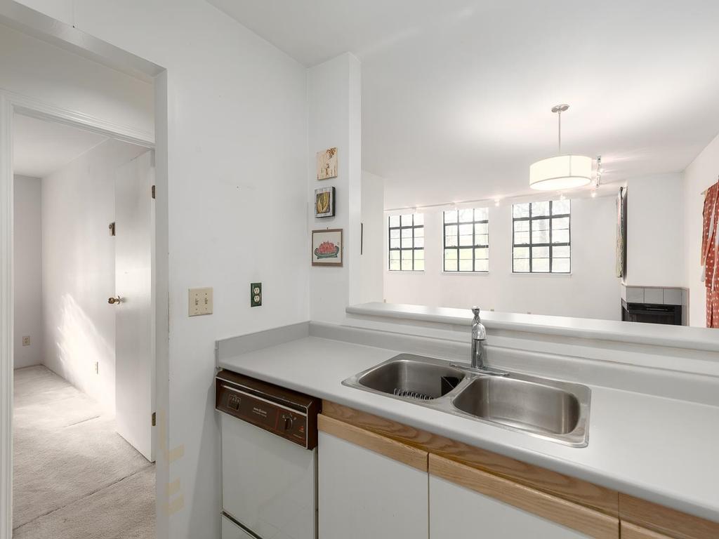 Listing Image for R3100313