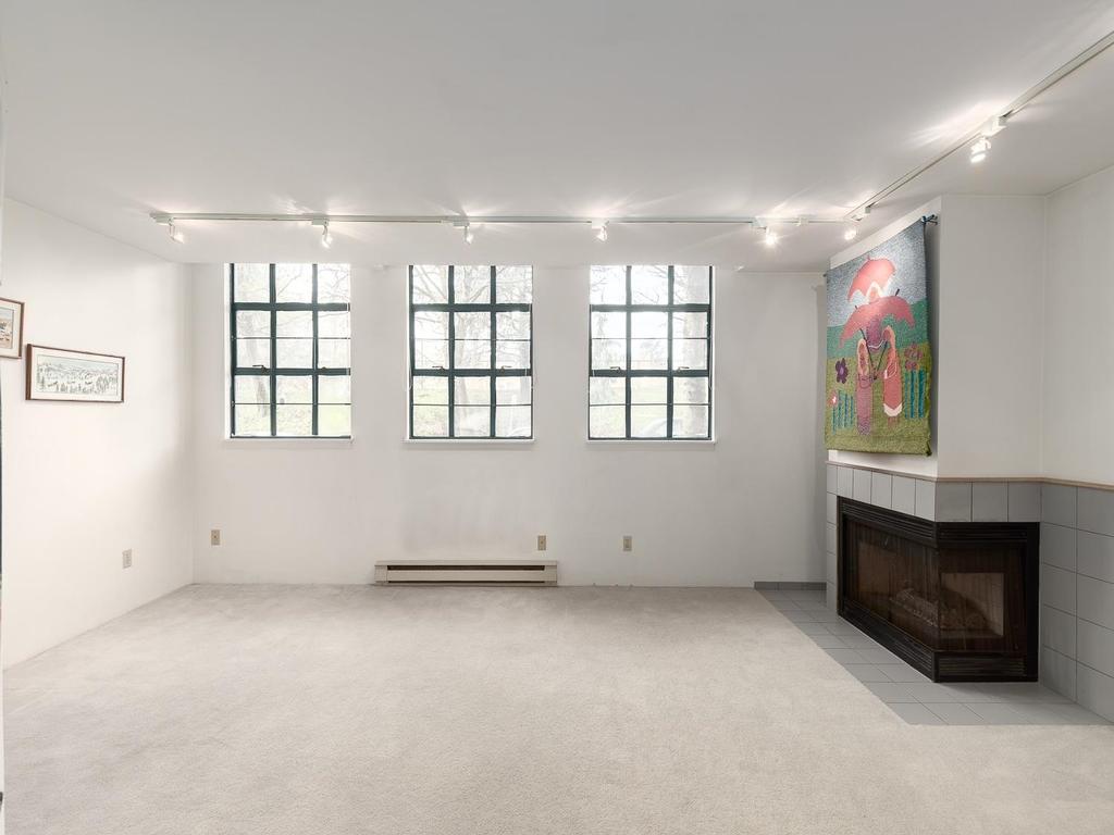 Listing Image for R3100313