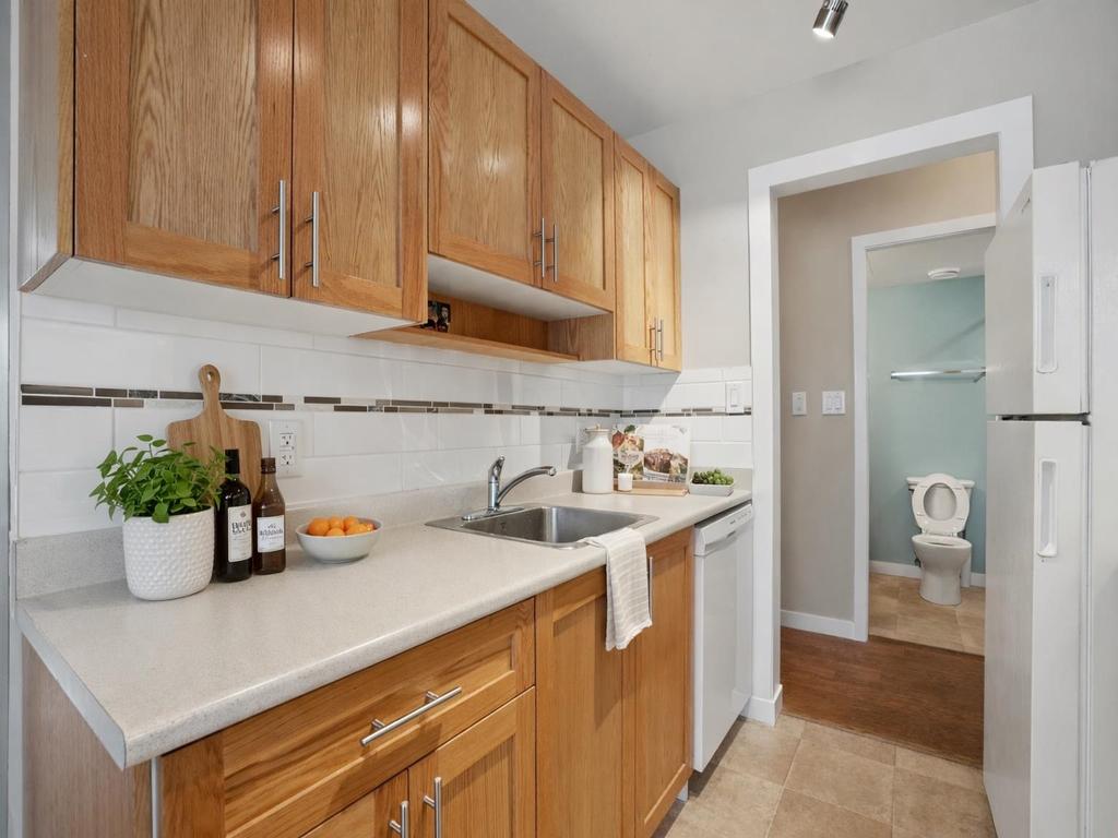 Listing Image for R3100316