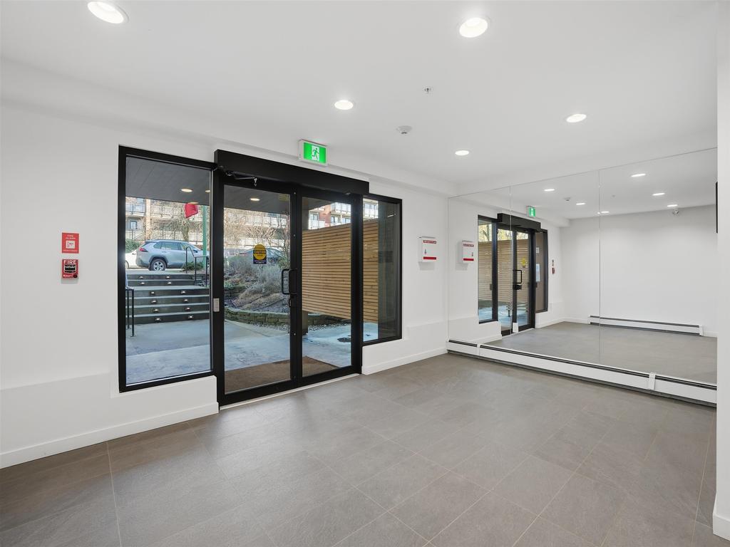 Listing Image for R3100316