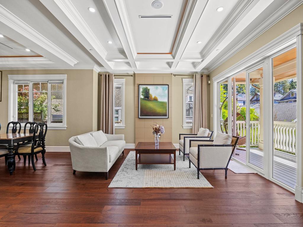 Listing Image for R3100320