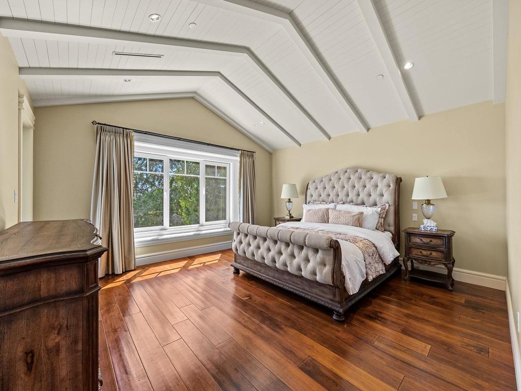 Listing Image for R3100320