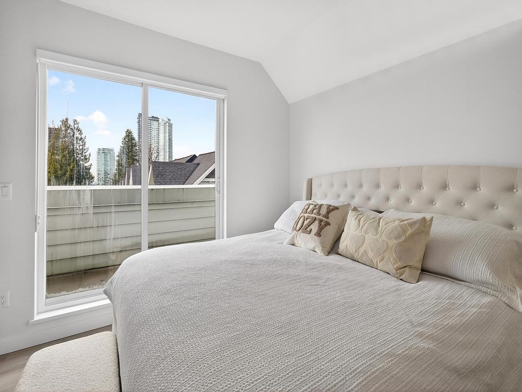 Listing Image for R3100327